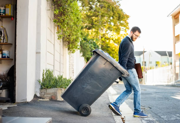 Commercial Cleanout Services in Lake Dalecarlia, IN