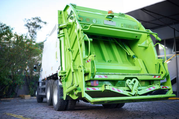 Best Yard Cleanup Services  in Lake Dalecarlia, IN